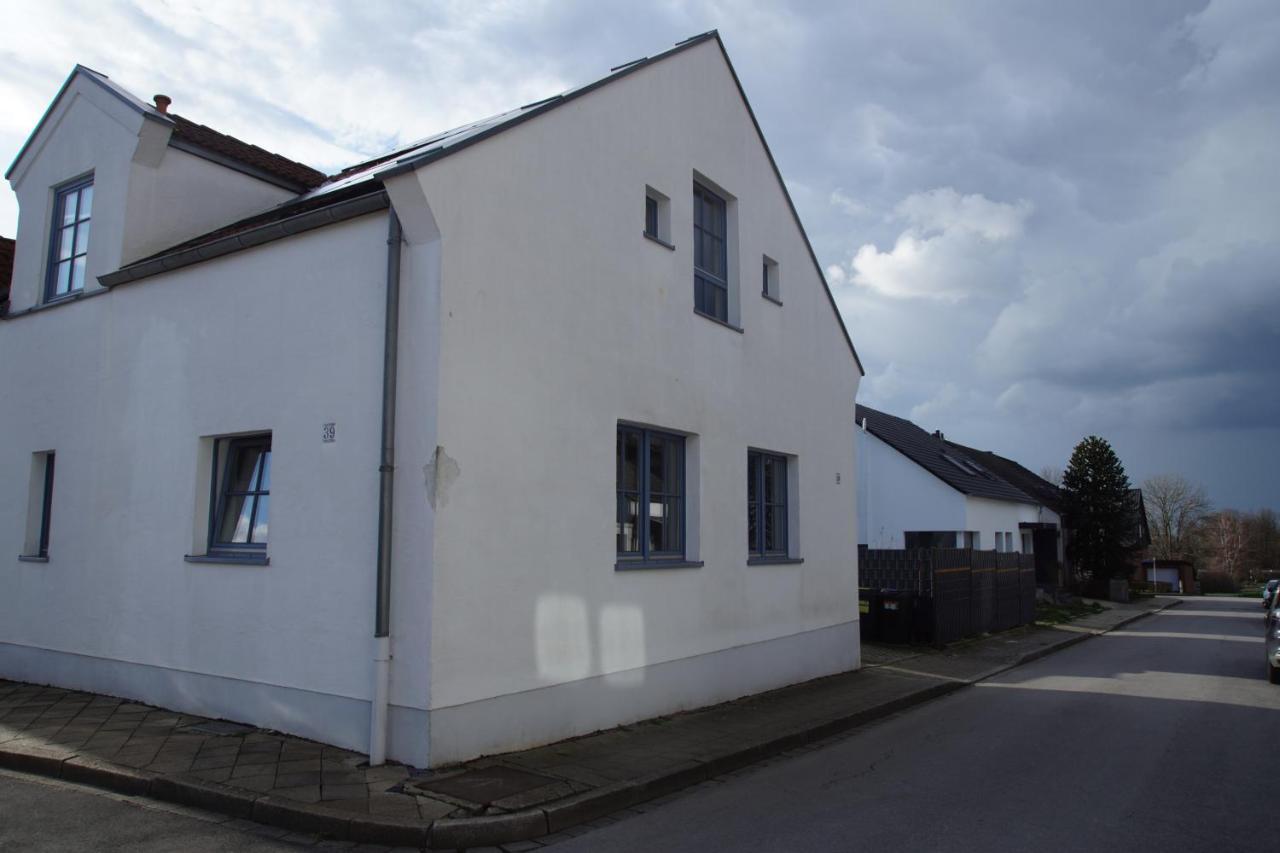 Apartament Kunst Und Bergbauflair An Der Ruhr - Inklusive Netflix & Prime Bochum Zewnętrze zdjęcie